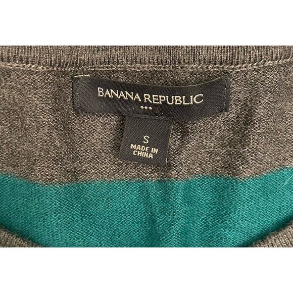 Banana Republic Womens Gray And Green Lightweight Sweater Size Small - Picture 2 of 5